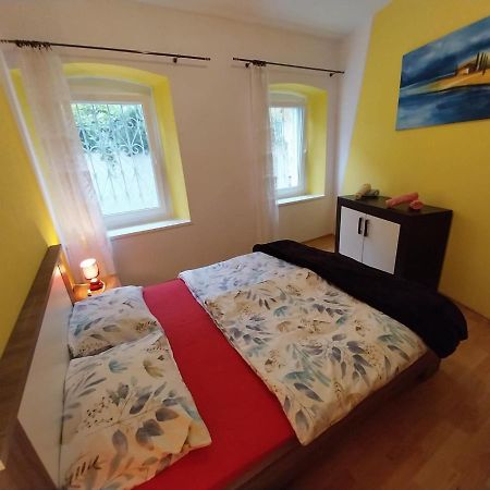 Apartmani Jadran مالي لوشينغْ المظهر الخارجي الصورة